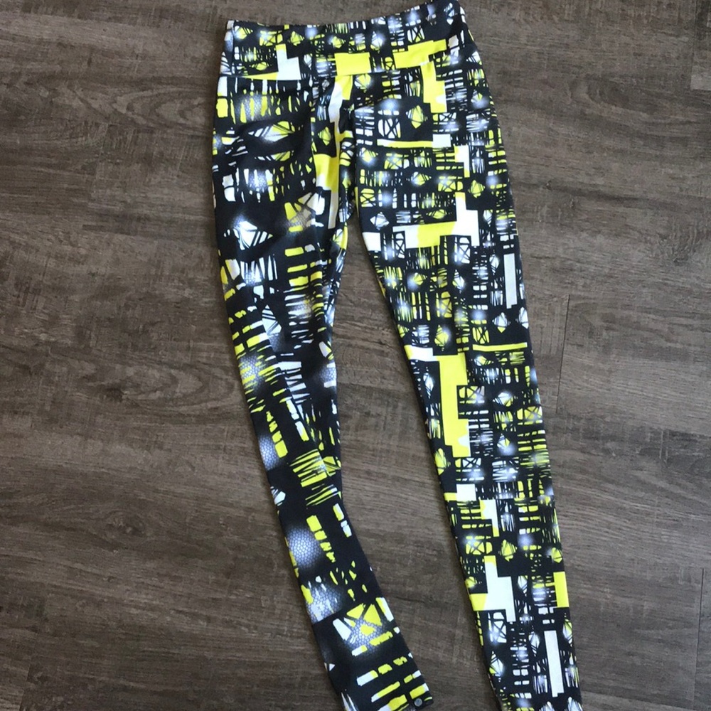 Onzie yoga pants